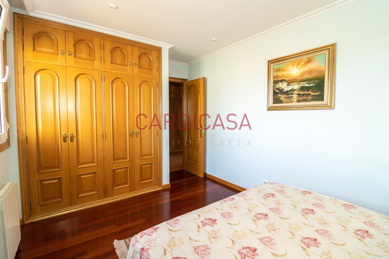 169961723481700035404_169419137151 Chalet de piedra a un paso del centro de Vigo