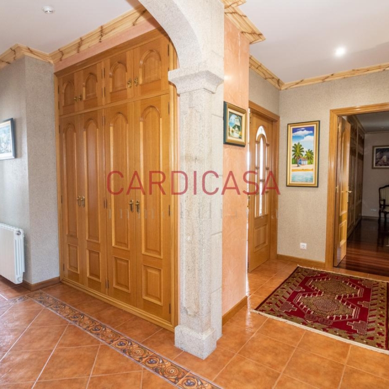 Chalet de piedra a un paso del centro de Vigo