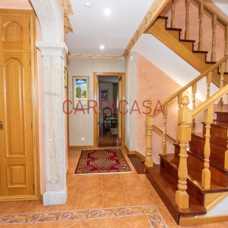 Chalet de piedra a un paso del centro de Vigo