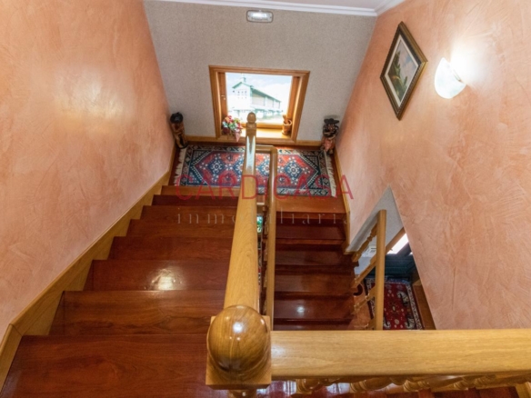 Chalet de piedra a un paso del centro de Vigo