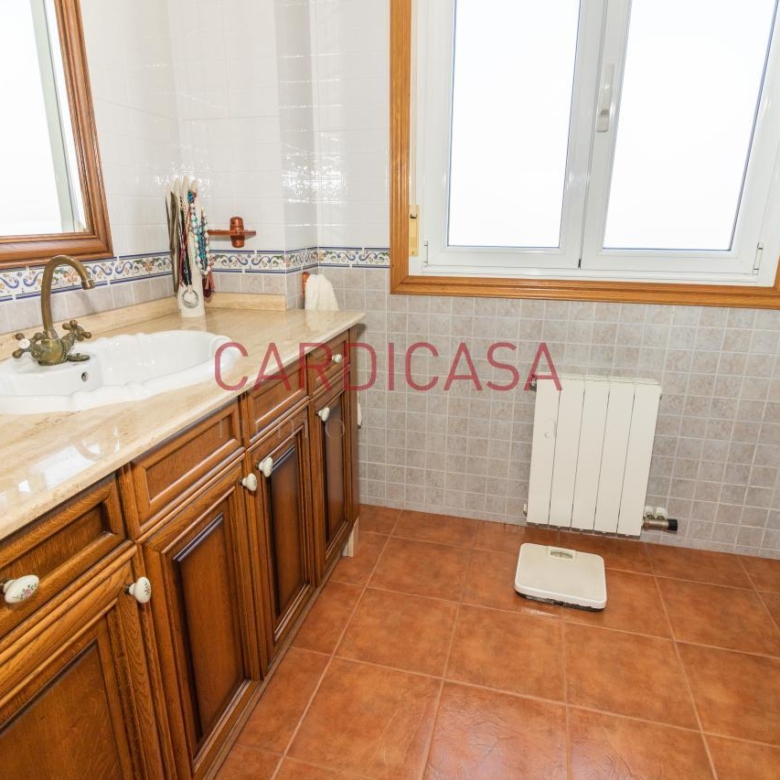 Chalet de piedra a un paso del centro de Vigo