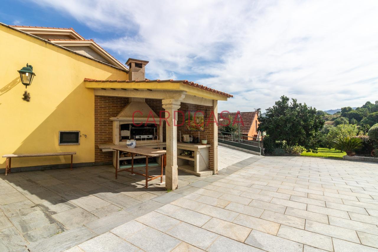 169961724868800035404_169419128815 Chalet de piedra a un paso del centro de Vigo