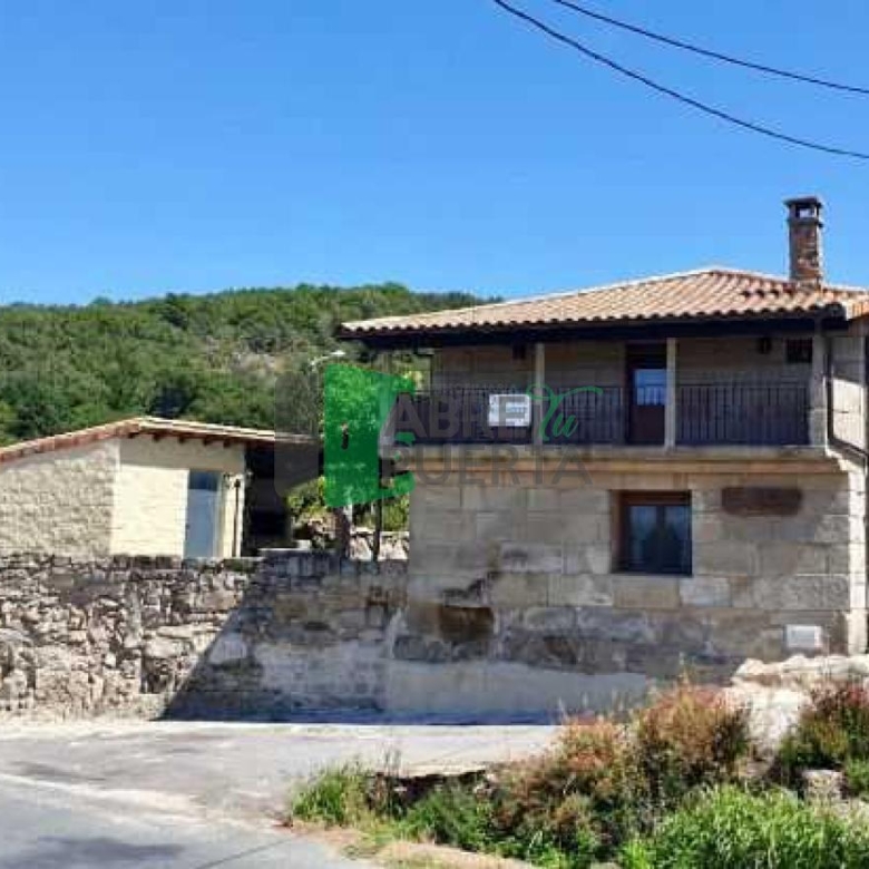 CASA DE PUEBLO EN VENTA DE XINZO DE LIMIA