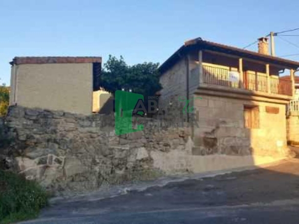 CASA DE PUEBLO EN VENTA DE XINZO DE LIMIA