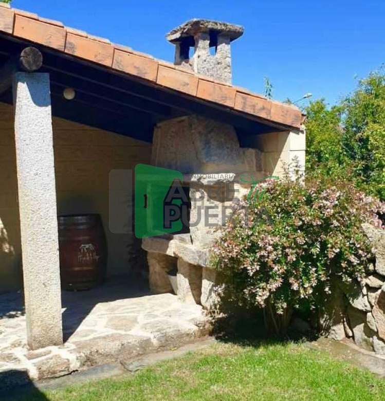 CASA DE PUEBLO EN VENTA DE XINZO DE LIMIA