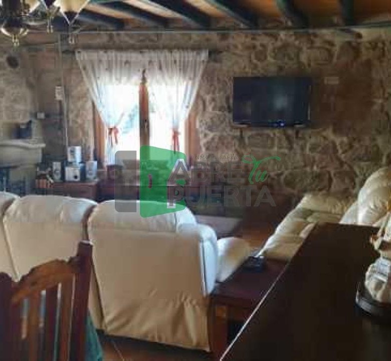 CASA DE PUEBLO EN VENTA DE XINZO DE LIMIA