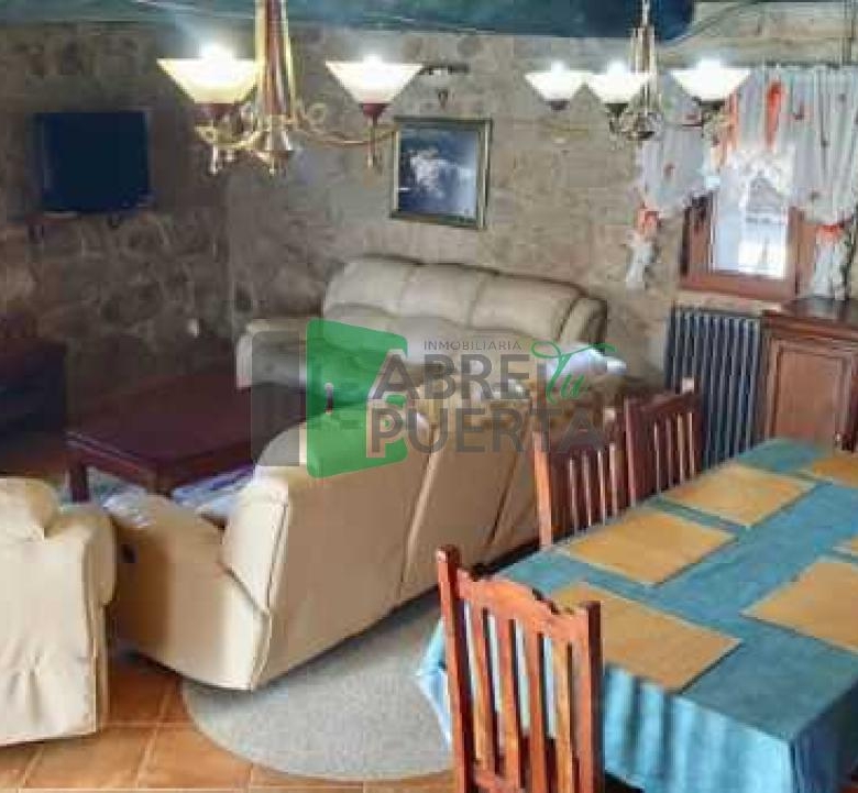 CASA DE PUEBLO EN VENTA DE XINZO DE LIMIA