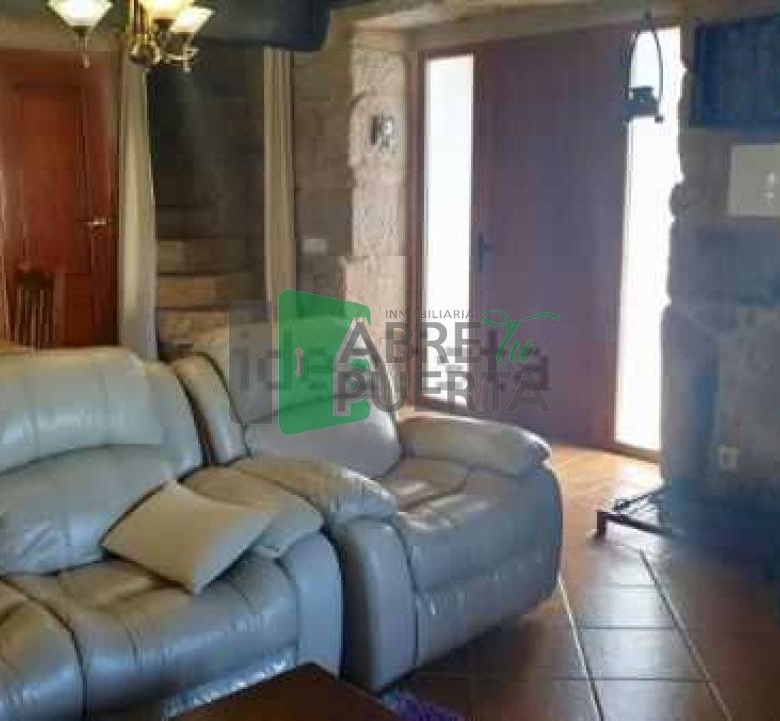 CASA DE PUEBLO EN VENTA DE XINZO DE LIMIA