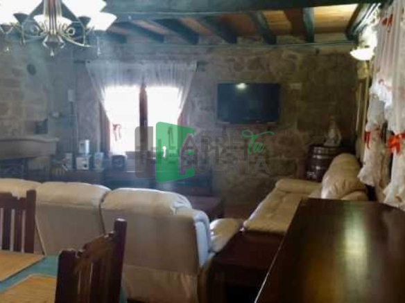 CASA DE PUEBLO EN VENTA DE XINZO DE LIMIA