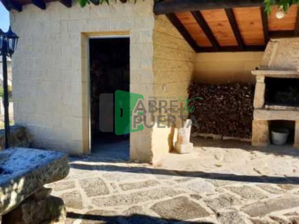 CASA DE PUEBLO EN VENTA DE XINZO DE LIMIA
