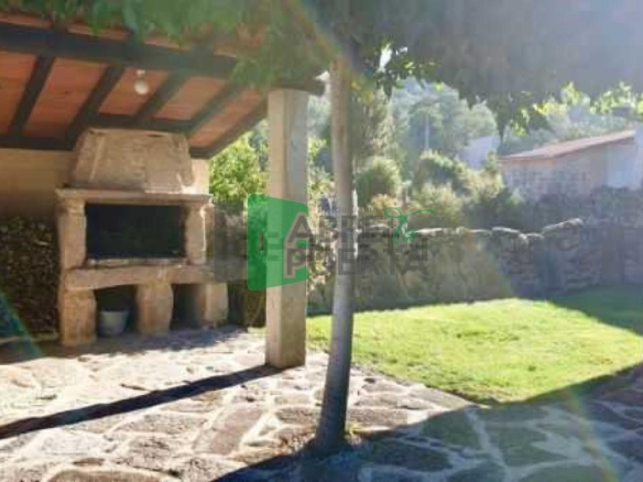 CASA DE PUEBLO EN VENTA DE XINZO DE LIMIA