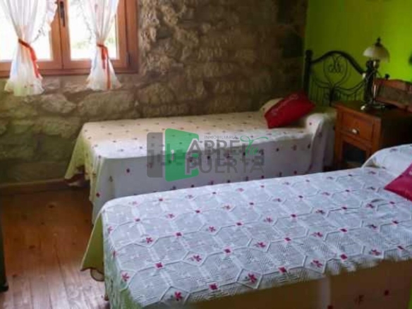 CASA DE PUEBLO EN VENTA DE XINZO DE LIMIA
