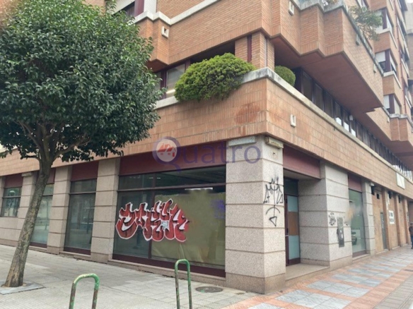 Gran local comercial en el Paseo de Salamanca