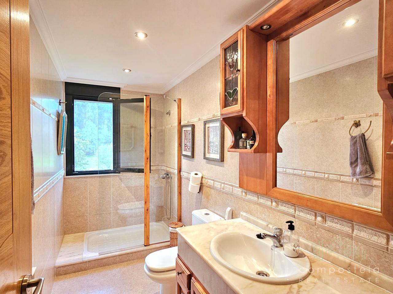 170044028396900035255_170043933061 Vivienda unifamiliar en Santiago