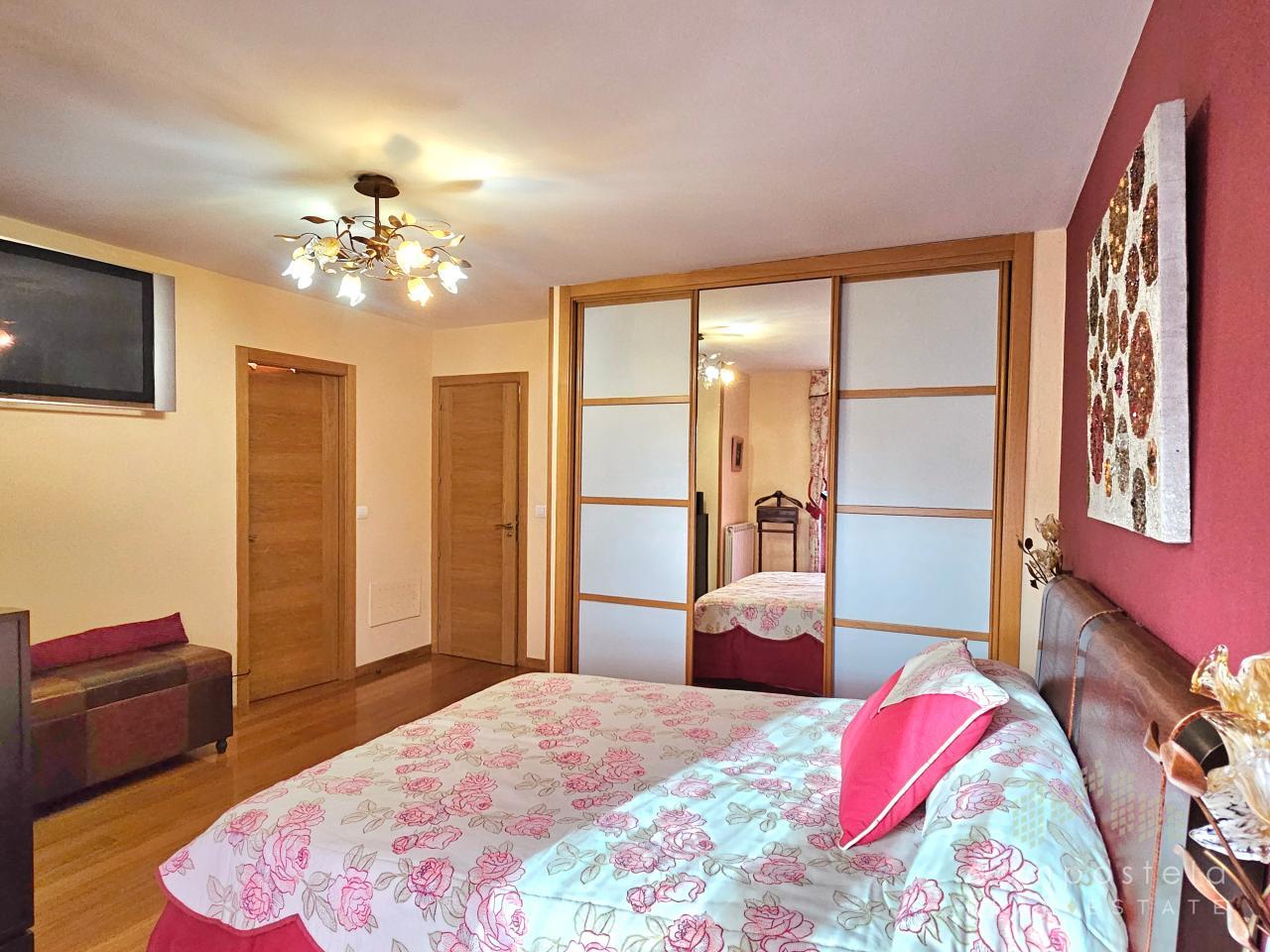 170044028608200035255_170043934064 Vivienda unifamiliar en Santiago