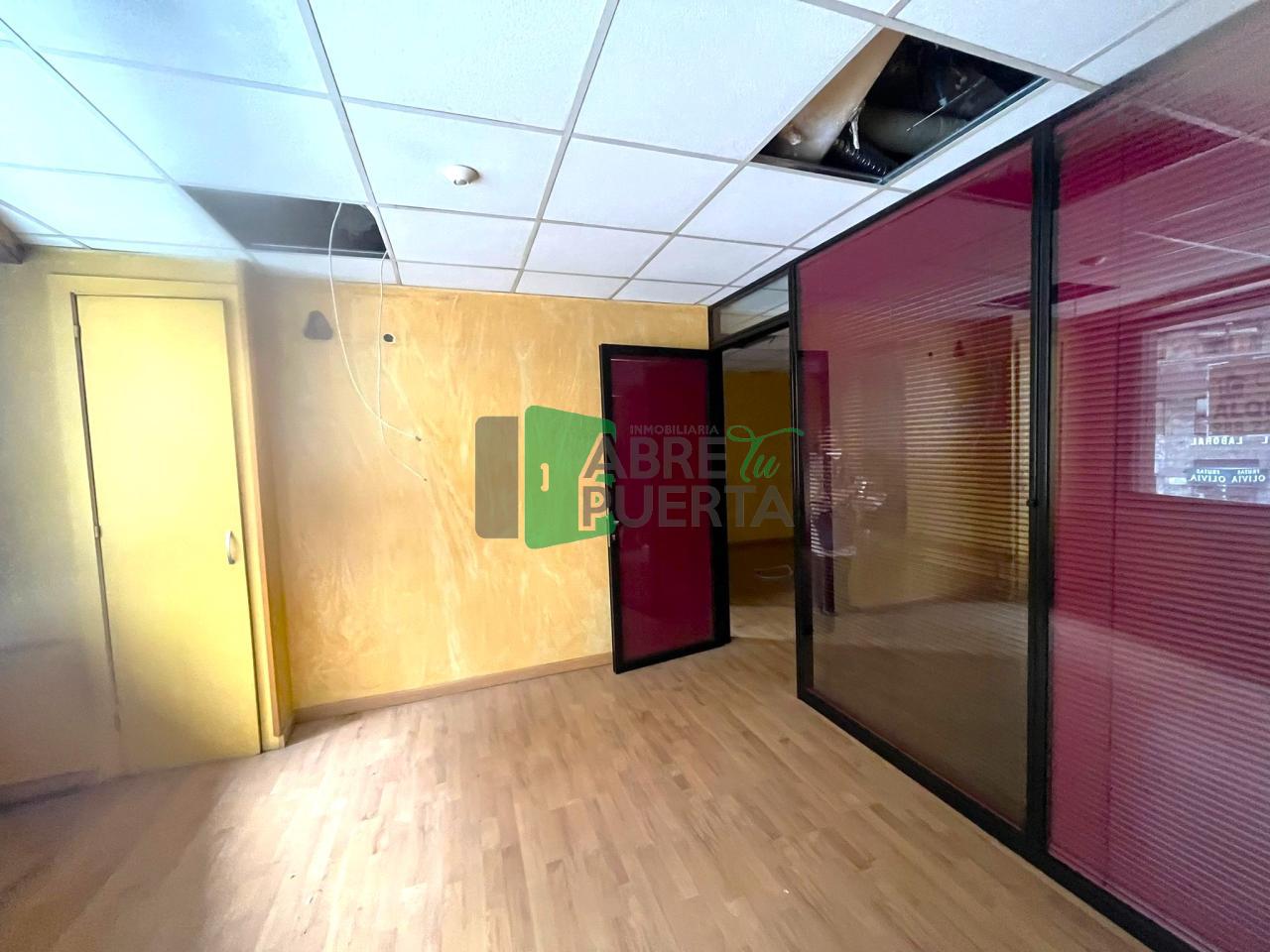 170048155514100024620_170048050182 LOCAL EN VENTA EN EL CENTRO