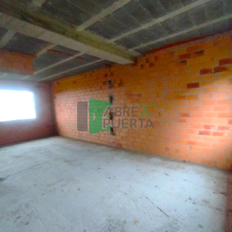 CHALET EN VENTA PARA REMATAR EN NOGUEIRA DE RAMUÍN