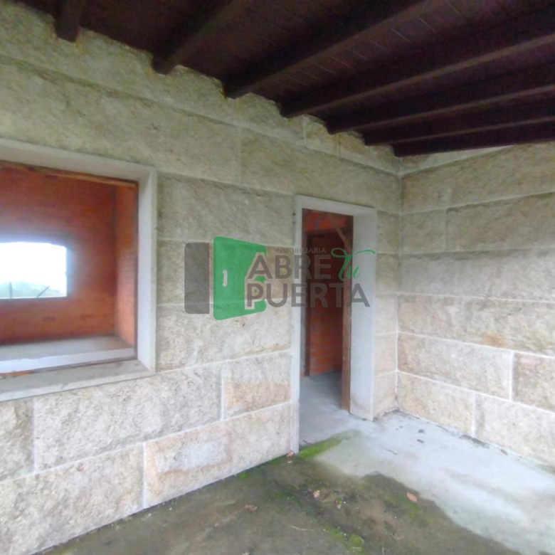 CHALET EN VENTA PARA REMATAR EN NOGUEIRA DE RAMUÍN