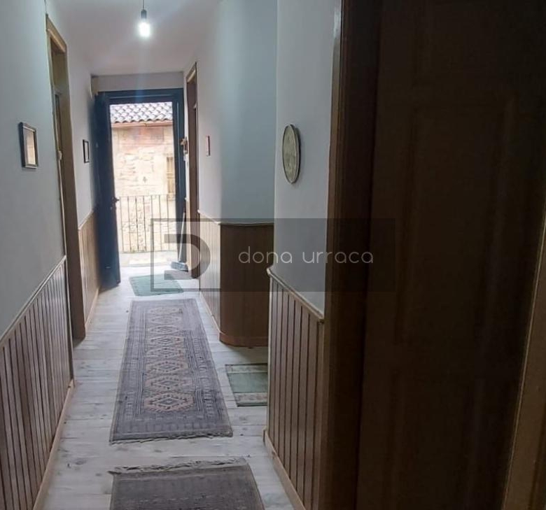 VENTA DE CASA EN CARBALLIÑO