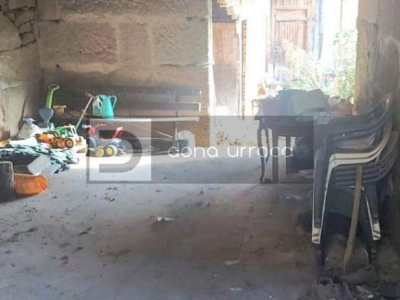 VENTA DE CASA EN CARBALLIÑO