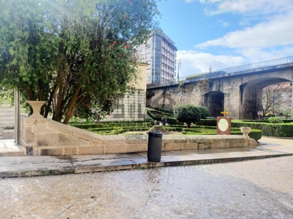 VENTA ENTRESUELO A REFORMAR ZONA AS BURGAS