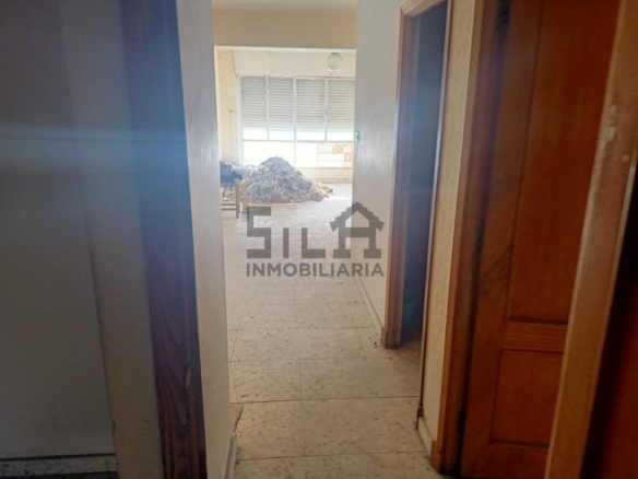 VENTA ENTRESUELO A REFORMAR ZONA AS BURGAS