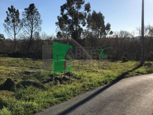 PARCELA DE SUELO URBANO