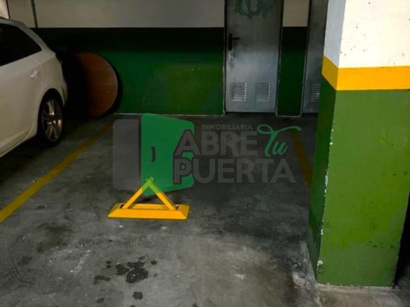 PLAZA DE GARAJE EN LAGUNAS