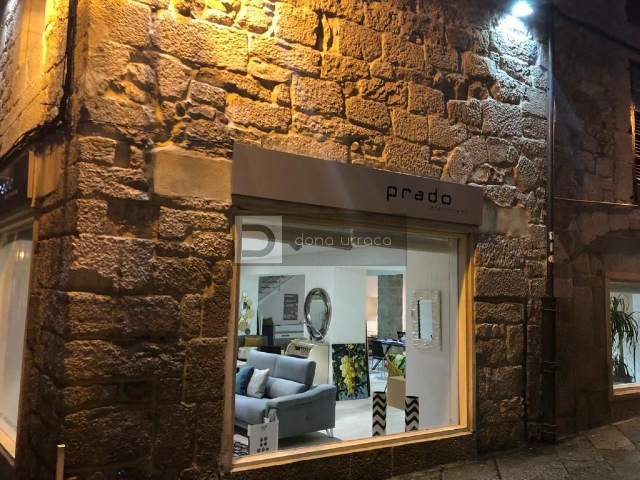 170257617373400024728_170255374526 VENTA/ALQUILER IMPRESIONANTE LOCAL EN EL CASCO ANTIGUO