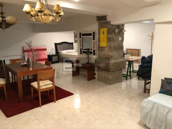 VENTA/ALQUILER IMPRESIONANTE LOCAL EN EL CASCO ANTIGUO