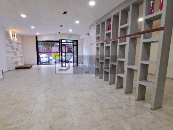 ALQUILER LOCAL EN RAMON CABANILLAS