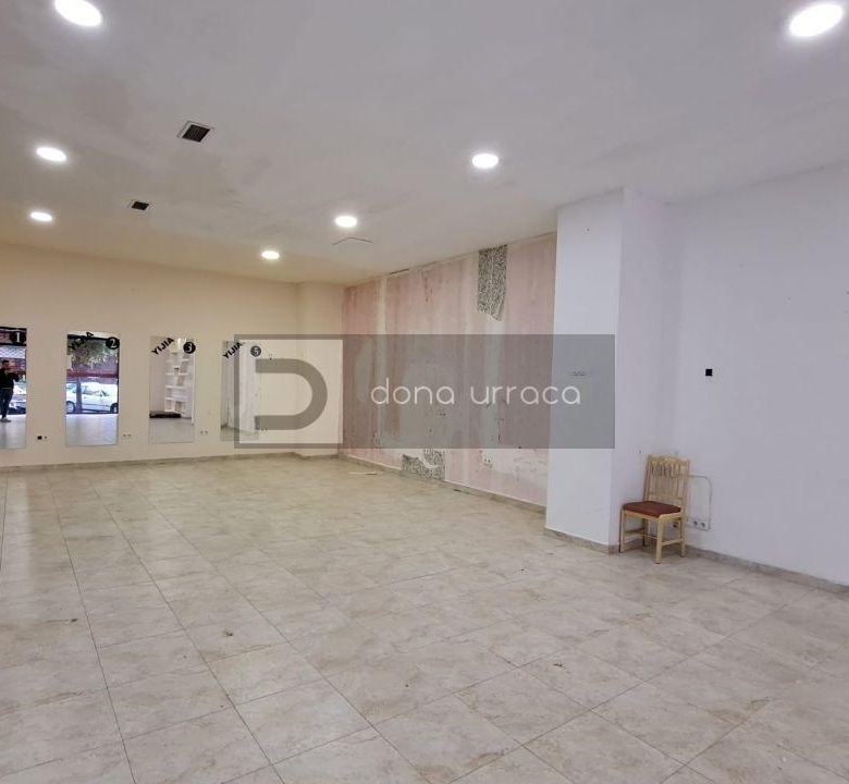 ALQUILER LOCAL EN RAMON CABANILLAS