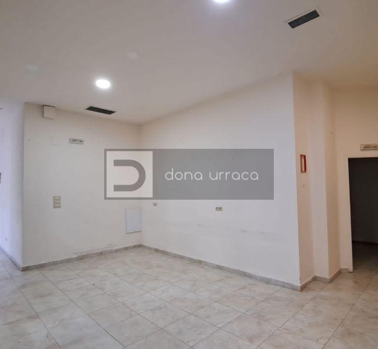 ALQUILER LOCAL EN RAMON CABANILLAS