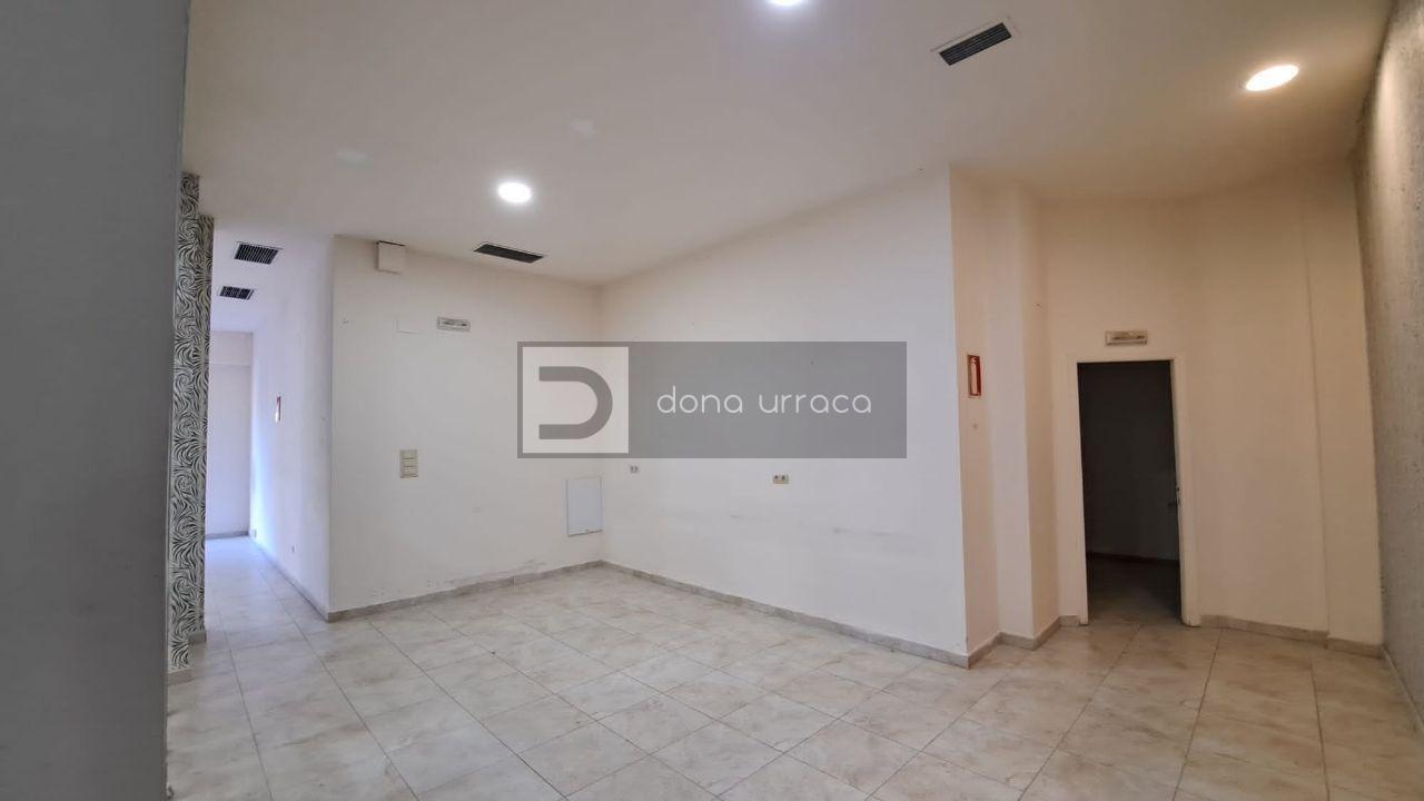 ALQUILER LOCAL EN RAMON CABANILLAS