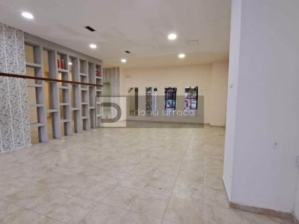 ALQUILER LOCAL EN RAMON CABANILLAS