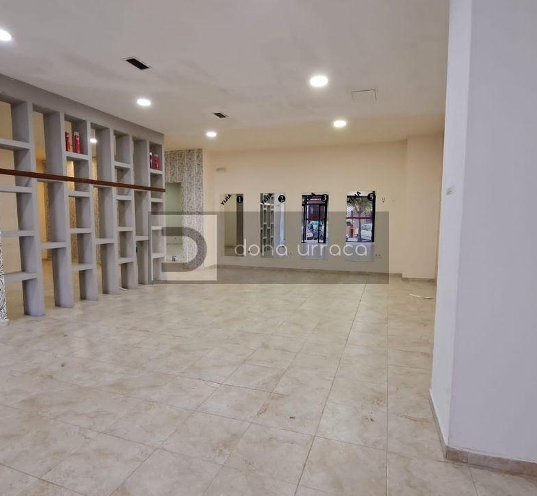 ALQUILER LOCAL EN RAMON CABANILLAS