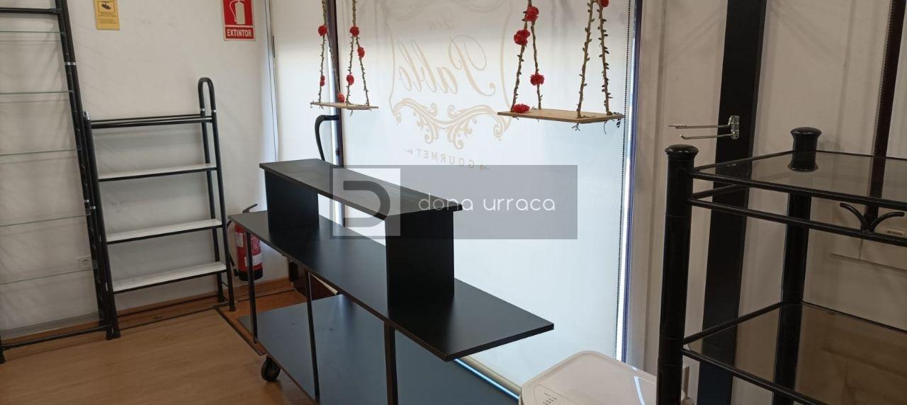 VETA DE LOCAL COMERCIAL EN AS BURGAS