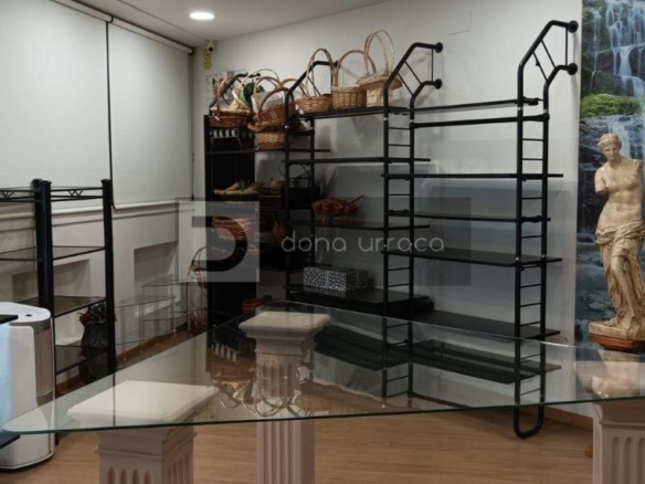 VETA DE LOCAL COMERCIAL EN AS BURGAS