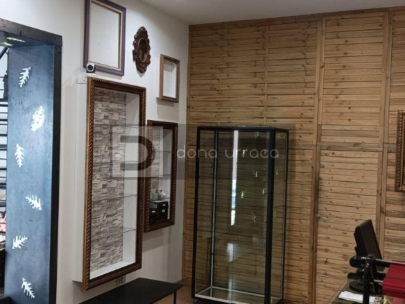 VETA DE LOCAL COMERCIAL EN AS BURGAS