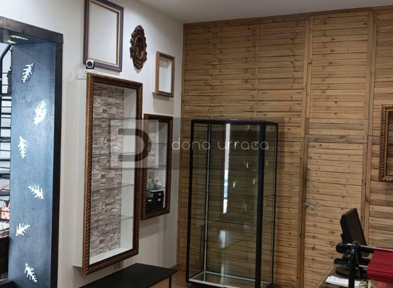 VETA DE LOCAL COMERCIAL EN AS BURGAS