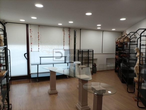 VETA DE LOCAL COMERCIAL EN AS BURGAS