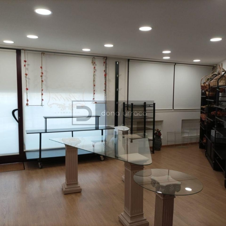 VETA DE LOCAL COMERCIAL EN AS BURGAS