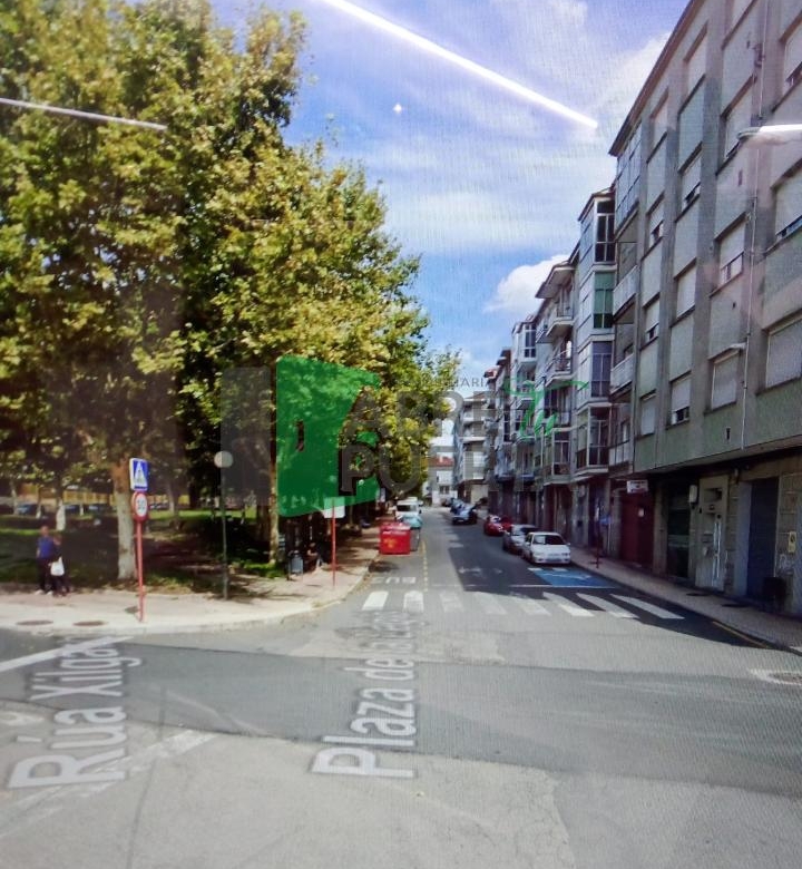 CAFETERÍA EN PLENO RENDIMIENTO