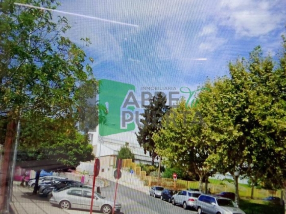 CAFETERÍA EN PLENO RENDIMIENTO