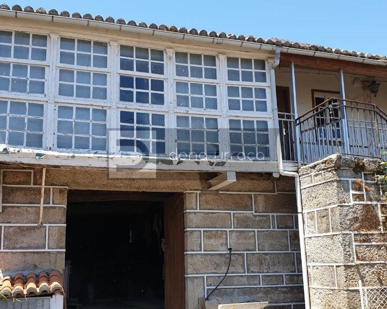VENTA DE CASA EN PARADA DO SIL