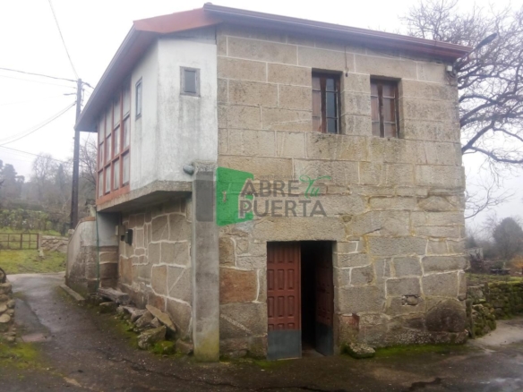 CASA PARA REFORMAR