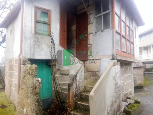 CASA PARA REFORMAR