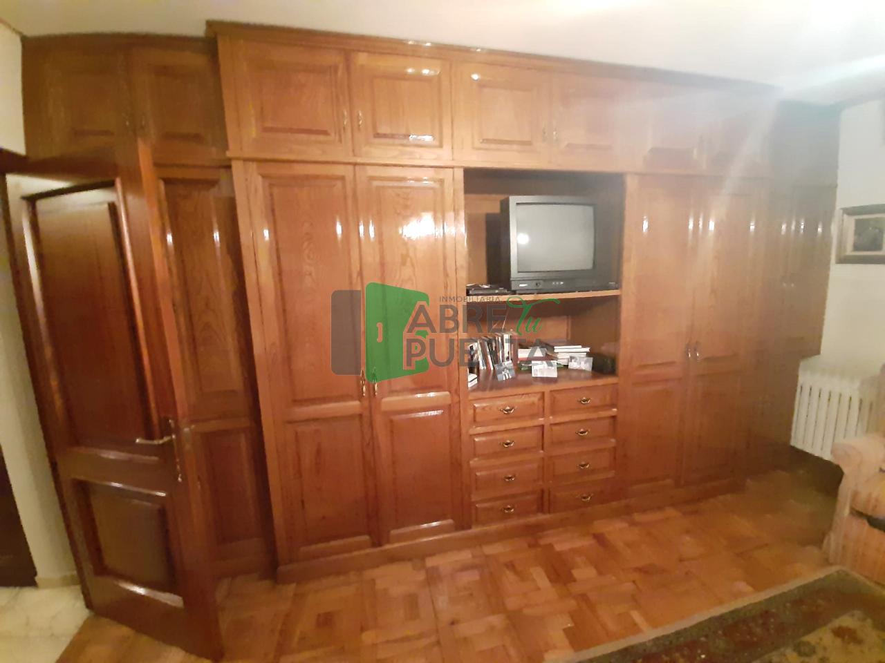 170482456093700035905_170482322311 CASA EN VENTA