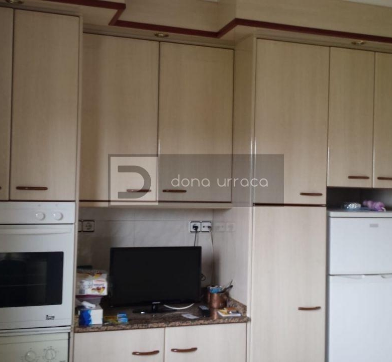 VENTA DE CASA EN OURENSE ZONA A CUÑA CON TERRENO