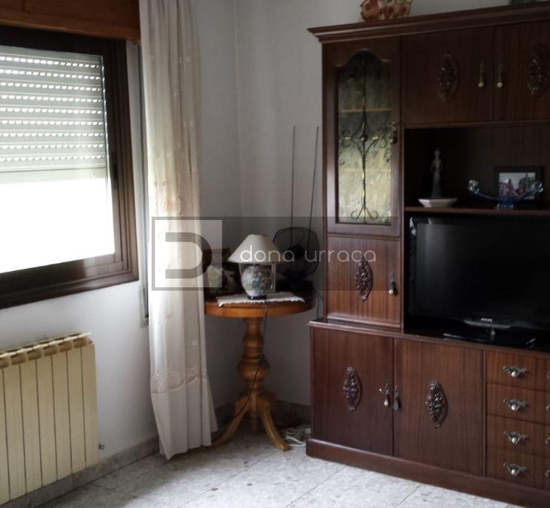 VENTA DE CASA EN OURENSE ZONA A CUÑA CON TERRENO